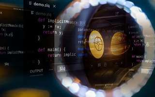 信阳 ,php声明和调用变量的符号是什么？
